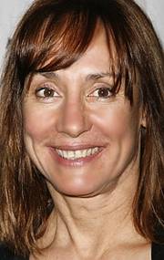   / Laurie Metcalf