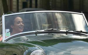 Красотки в Париже Sous les jupes des filles онлайн фильм бесплатно Красотки в Париже Sous les jupes des filles онлайн фильм бесплатно