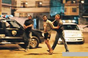 Смотреть фильм Город бога 2 / Cidade dos Homens Смотреть фильм Город бога 2 / Cidade dos Homens