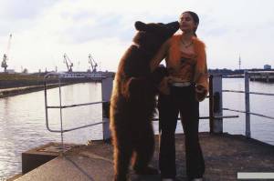   Bear's Kiss / [2002]   