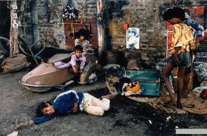  ,  / Salaam Bombay! - (1988)   