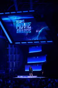 22-     MTV Movie Awards 2013 () (2013)