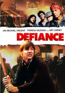    / Defiance 