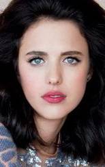   / Margaret Qualley