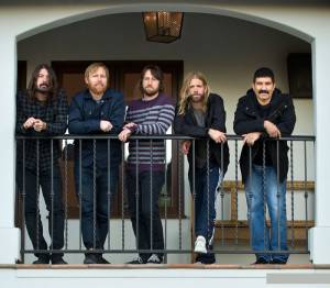 Foo Fighters:       